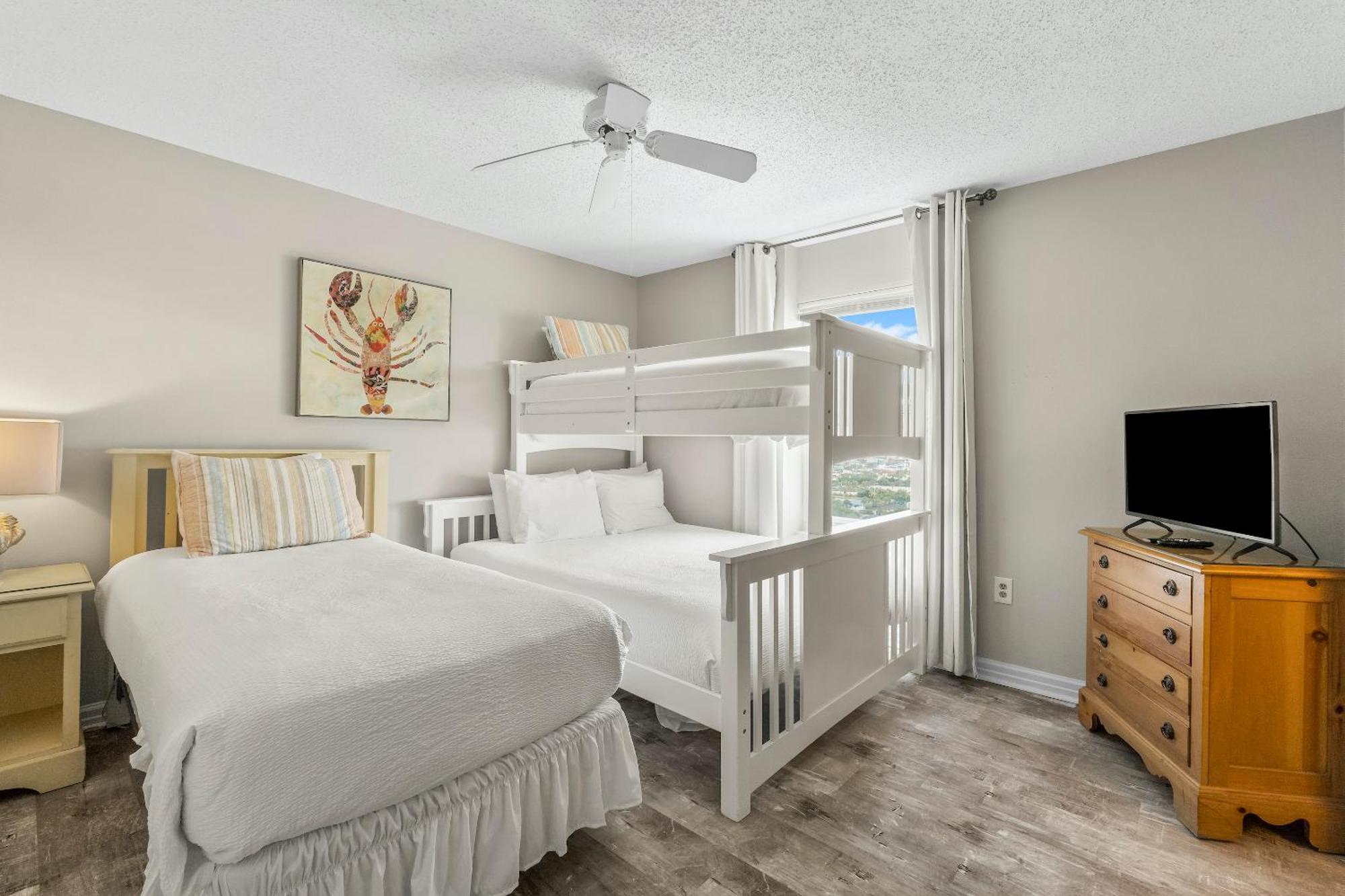 Pelican Beach Resort By Panhandle Getaways Destin Bilik gambar