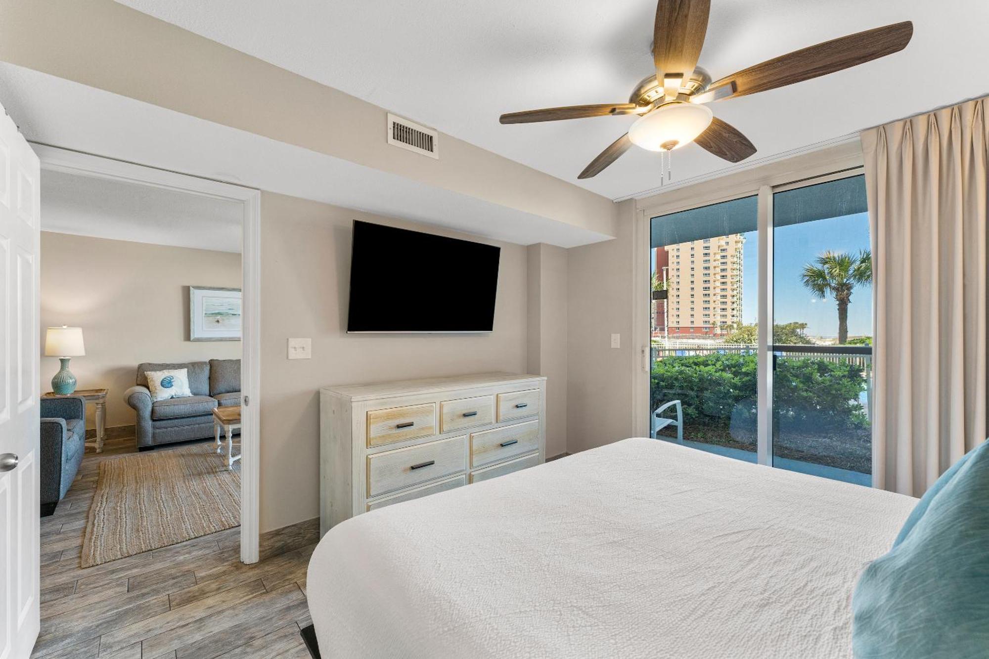 Pelican Beach Resort By Panhandle Getaways Destin Bilik gambar