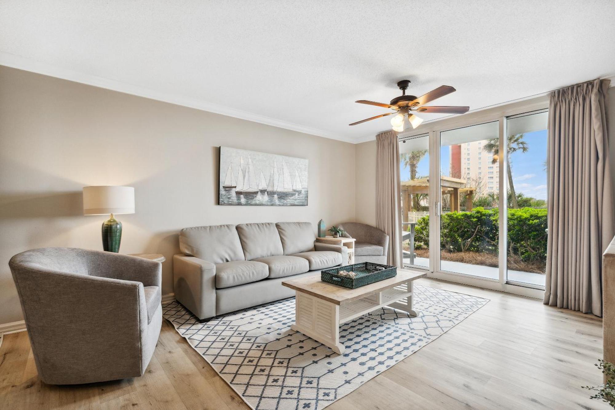 Pelican Beach Resort By Panhandle Getaways Destin Bilik gambar